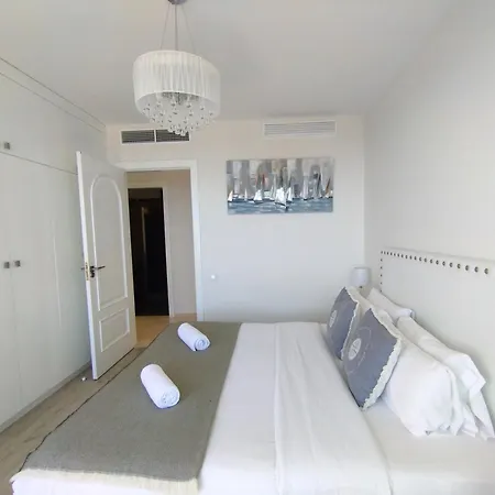 Spaces Sea View Villa- 6 Bedrooms, 5 Bathrooms, 2 Private Pools, Near Center Villa *